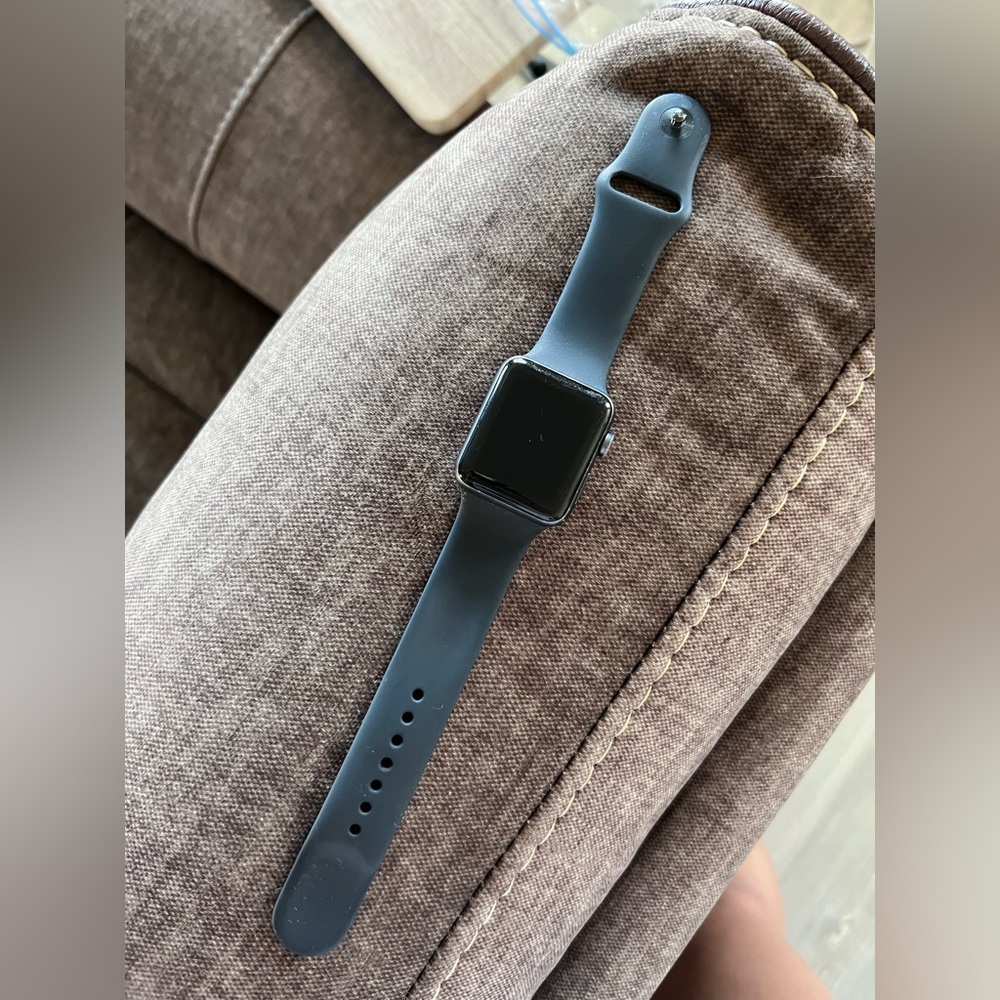 Apple Watch Series 3 42mm Space Gray